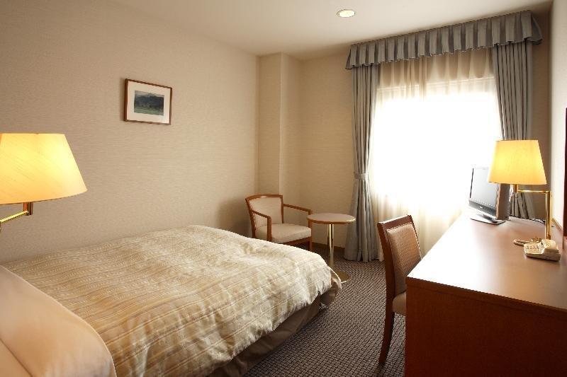 Jr-East Hotel Mets Tsudanuma Narashino Exterior foto